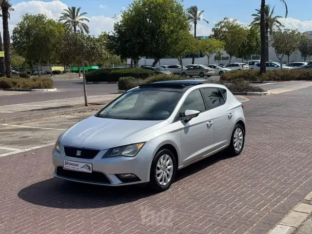 סיאט לאון